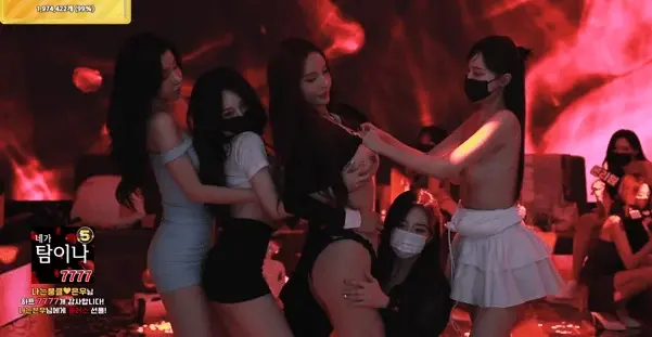 韩国BJ女团-熊猫班-综艺直播 – 2024-11-21 第二季第2集【GoStop游戏&美食大战】+裸舞纯享版+智仁&银优单人Cut [9V-51.5G]
